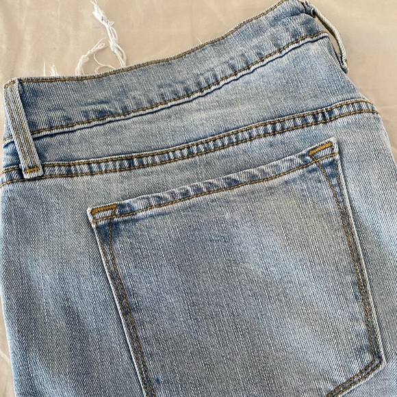 Old Navy Flare Jeans - Picture 5 of 6